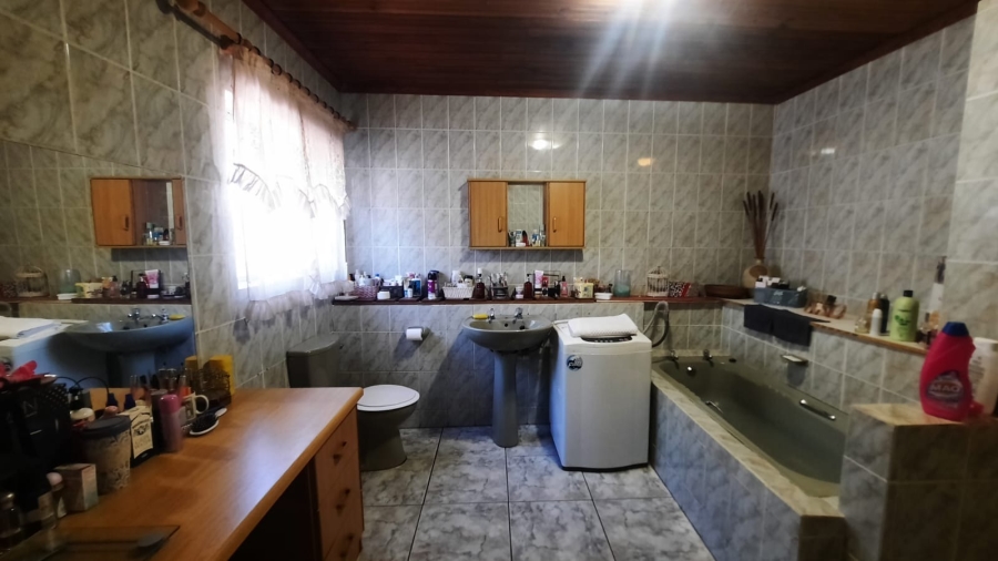 3 Bedroom Property for Sale in Bettys Bay Western Cape